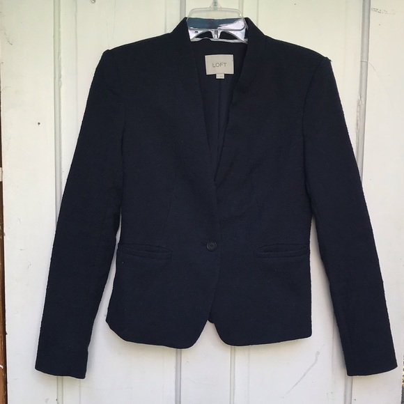 LOFT Jackets & Blazers - Loft navy blazer ~ Size 2